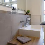 Апартаменты Apartments Zum Roten Lamm- Bad Krozingen By Living Timeless