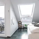 Apartments Zum Roten Lamm- Bad Krozingen By Living Timeless * Бад-Кроцинген