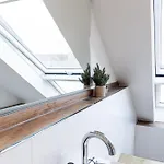 Apartments Zum Roten Lamm- Bad Krozingen By Living Timeless * Бад-Кроцинген
