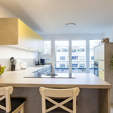 Living Timeless - Zum Roten Lamm, Zentrale Lage In In Der Fussgaengerzone Am Kurpark Und Classica
