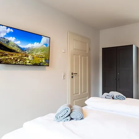 Living Timeless - Zum Roten Lamm, Zentrale Lage In In Der Fussgaengerzone Am Kurpark Und Classica Bad Krozingen